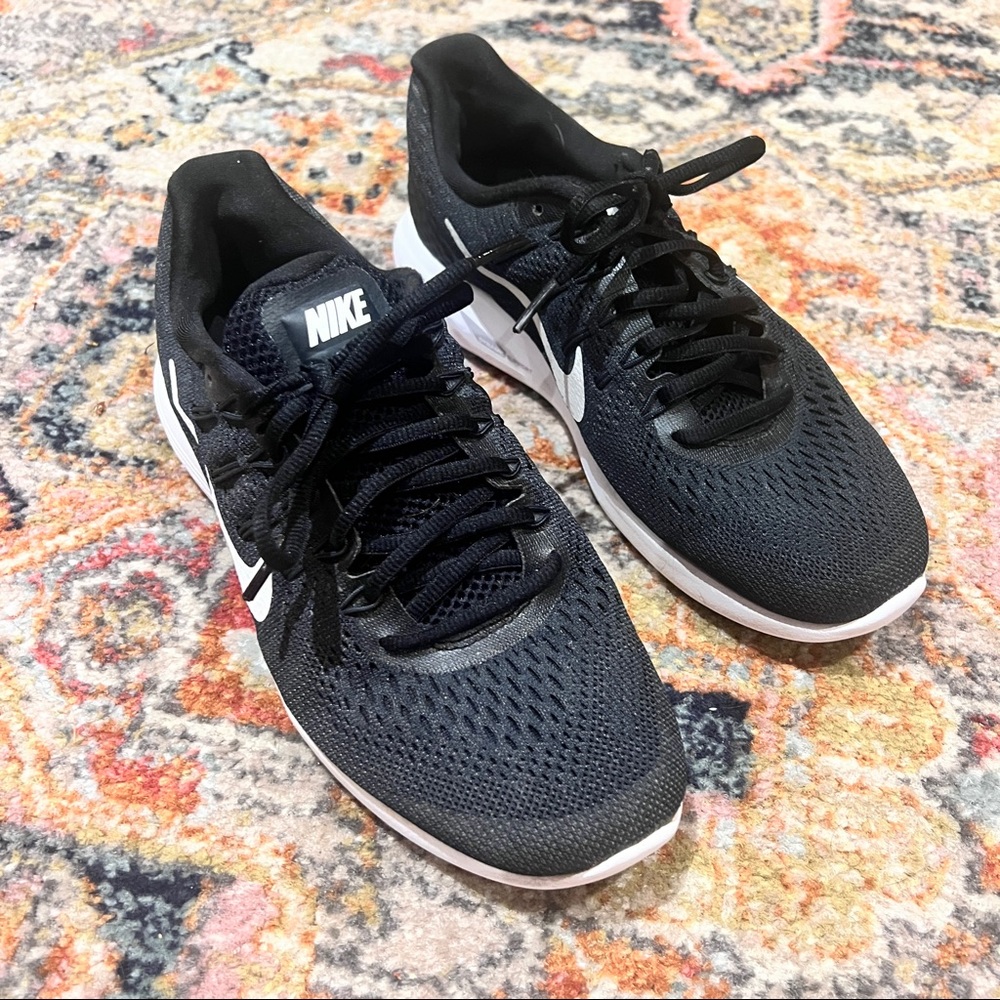 Womens Nike Sneakers